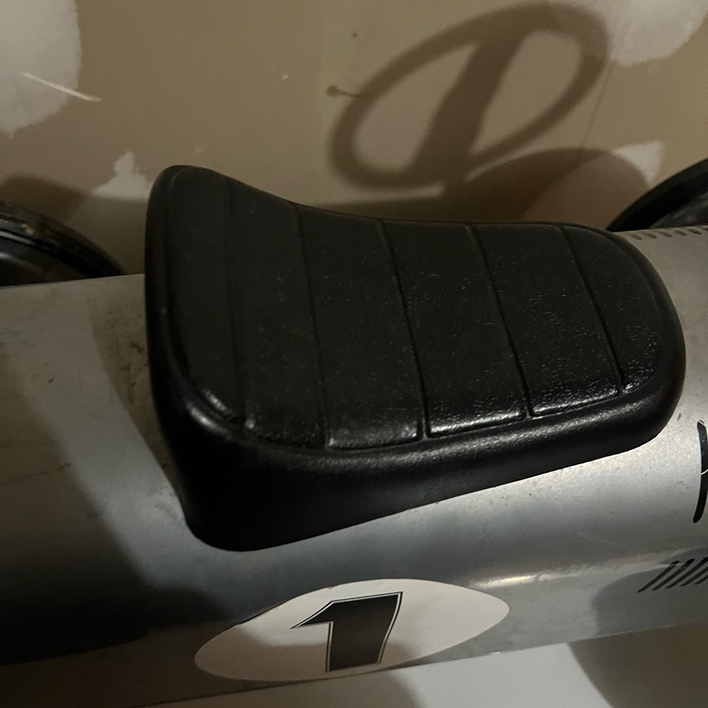 Silver Racing Ride-On Car for Kids - Picture 4 of 10